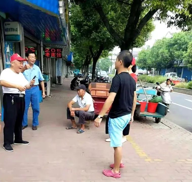 南陵快报 南陵这个镇,有这样一位受人尊重的老人