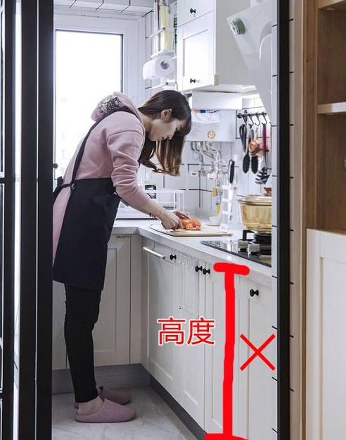 |刚搬新家老婆是各种嫌弃上脸！指着鼻子骂：这15处装错！眼瞎呀