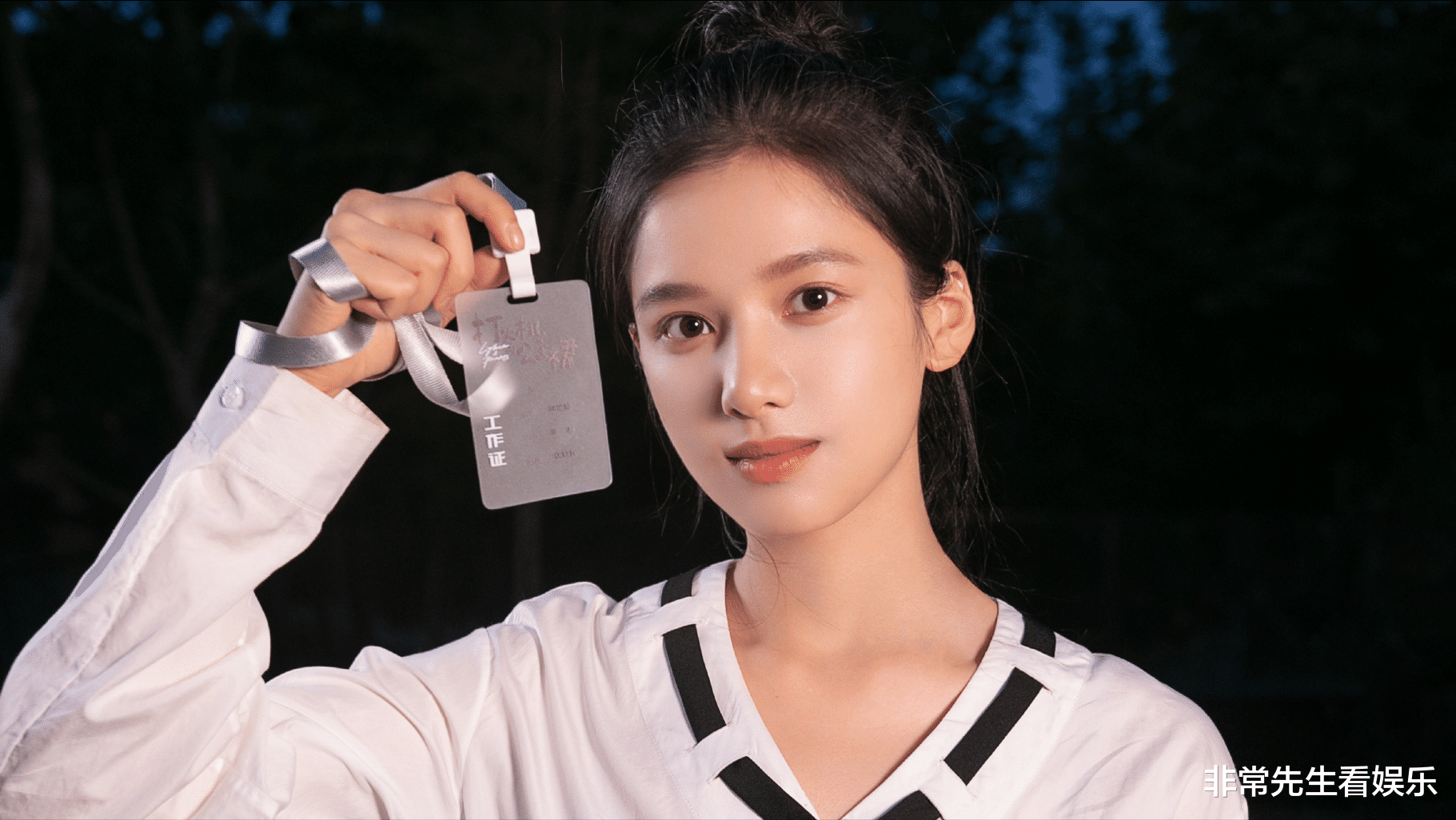 王诗龄|央视表扬6部医疗题材电影，易烊千玺独占2部，《我不是药神》最佳