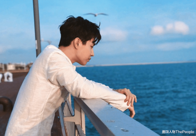 栾云平|当完音乐导师，又当街舞队长，他够格吗？