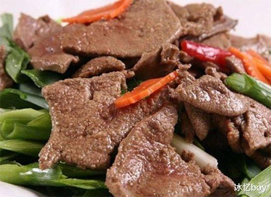 尿酸|男人日常要少吃3样东西，堪称“嘌呤王”，吃得越多肾脏越受损