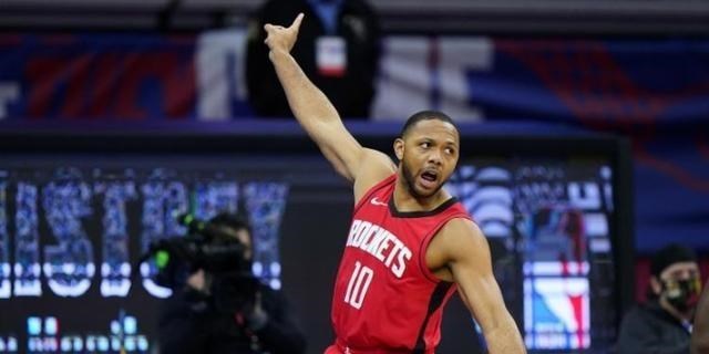 火箭队 名嘴:金州勇士欲用7号签和维金斯交易火箭的伍德和戈登