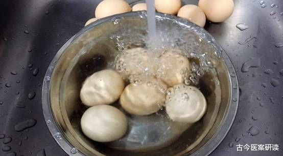古今医案研读 95后独居女孩确诊甲状腺癌，后悔万分，女孩：家中这1物“发臭”也不要洗