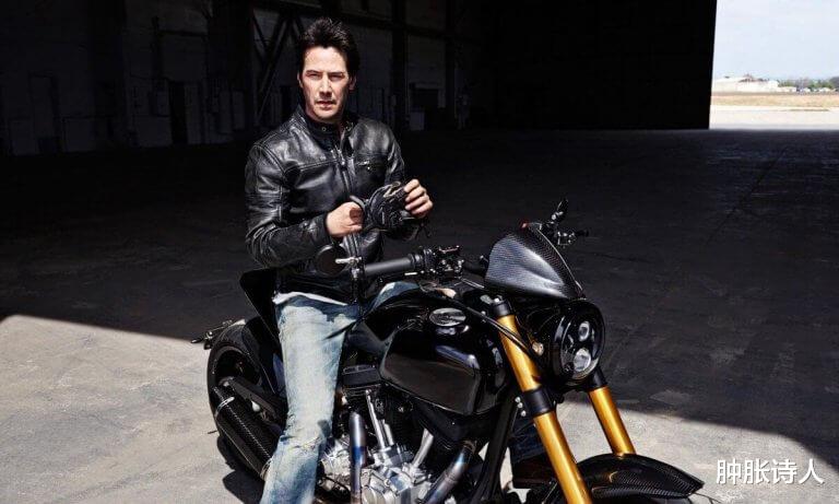 |《疾速追杀4》片场照曝光!56岁“杀神”基努·里维斯,暖翻全场