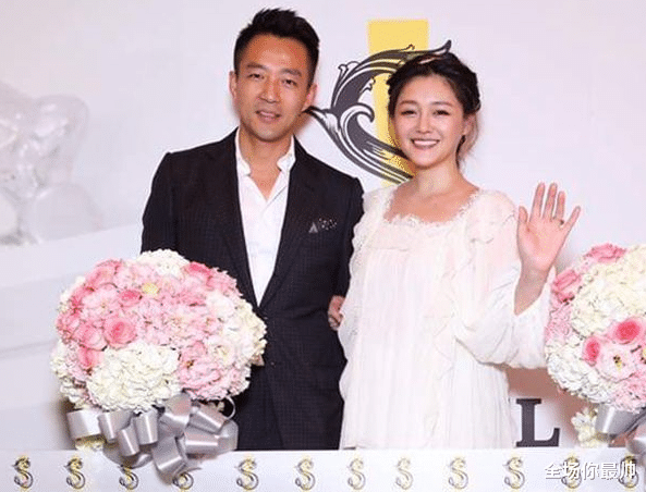 王力宏|王力宏李靓蕾离婚?经纪人:假的!本人回应了!