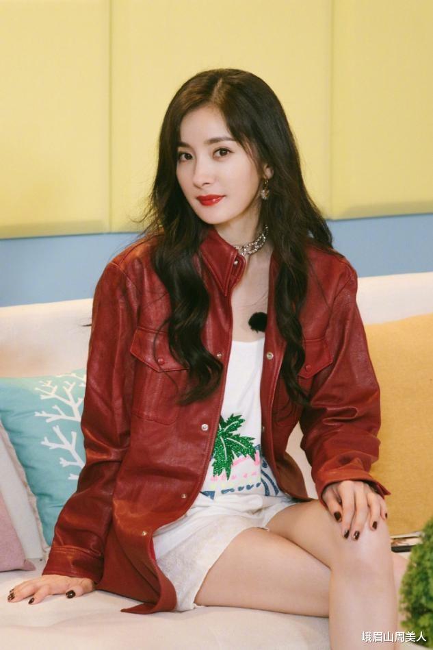 发型|?45岁的女人，建议避开这5种发型，不仅大妈感十足，还显老没气质