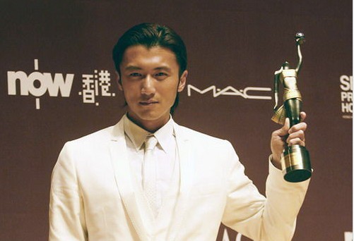 谢霆锋|“导师”谢霆锋许诺的“资源”，给到学员了吗？