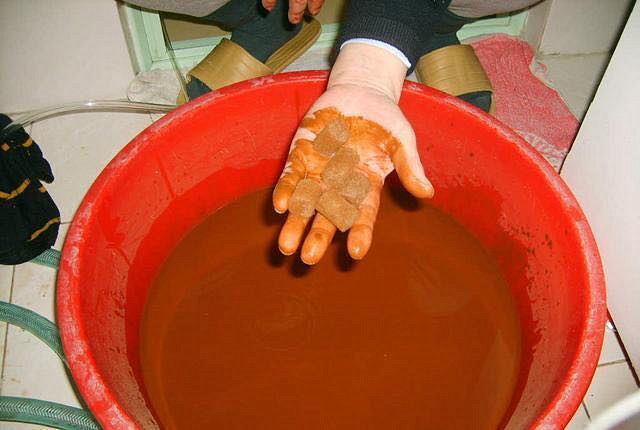 家里地暖开高5度都不觉得热,原来是地暖水在搞鬼!