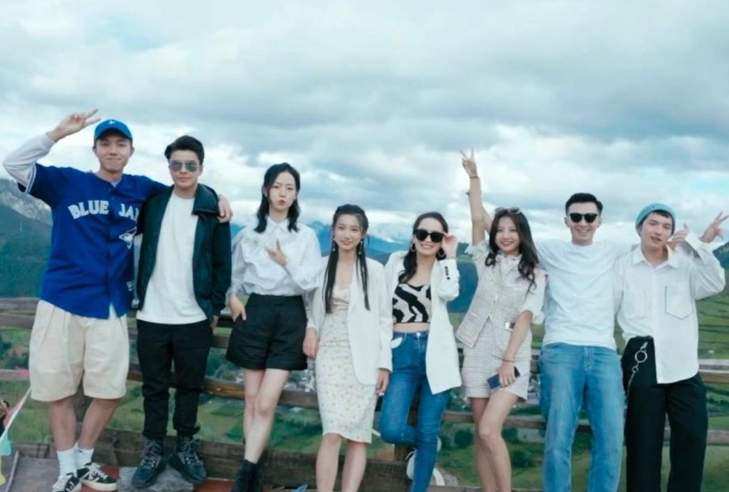 高文君|《我们恋爱吧3》阿霜遭网暴后，回怼网友：请给自己家人积点德吧