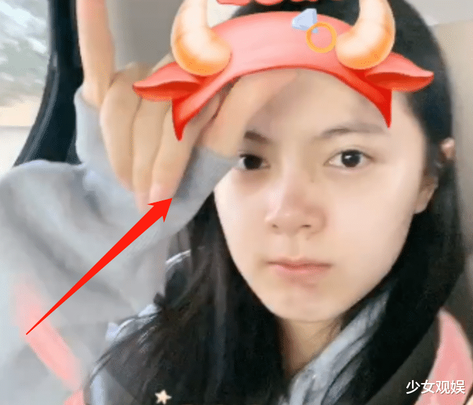 谢依霖|赵今麦早起护肤，撕掉面膜后的素颜成焦点，真人美不美一眼即知