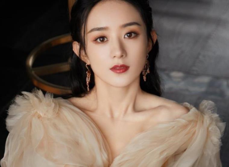 刘亦菲|娱乐八卦：易烊千玺，赵丽颖，佟丽娅，杨超越，龚俊，刘亦菲