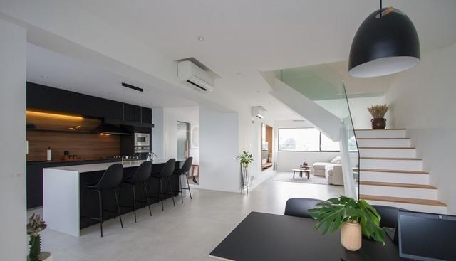 135㎡的复式,删繁就简舒适度满分,我愿称之为我心中的“白月光”