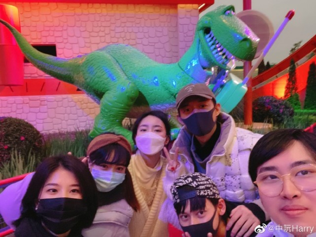 心动|看不上陈露家境，疑霍尊新女友“小琵琶”曝光，被扒身世非富即贵