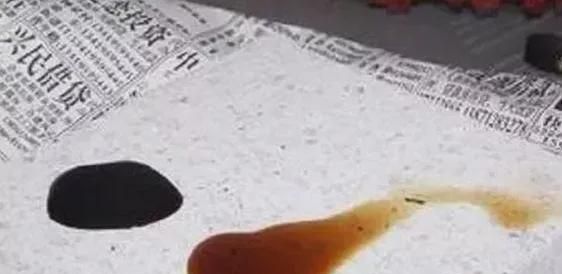 新装修的厨房台面,竟是假的石英石,后悔贪便宜