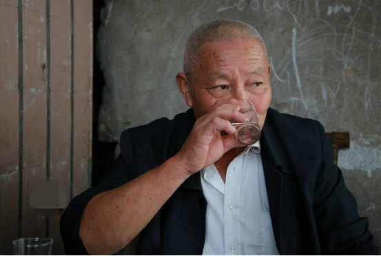 流鼻血|55岁大叔，确诊肝癌到离世仅3个月，医生咆哮：跟儿子脱不了关系