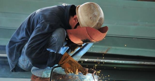 番茄|男人不要对自己太节俭，常吃3种食物，身体或能更加健壮