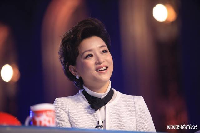 穿衣搭配|入职就要气质佳！《正青春》3女主的职场穿搭！堪称时尚穿搭教科书，值得借鉴