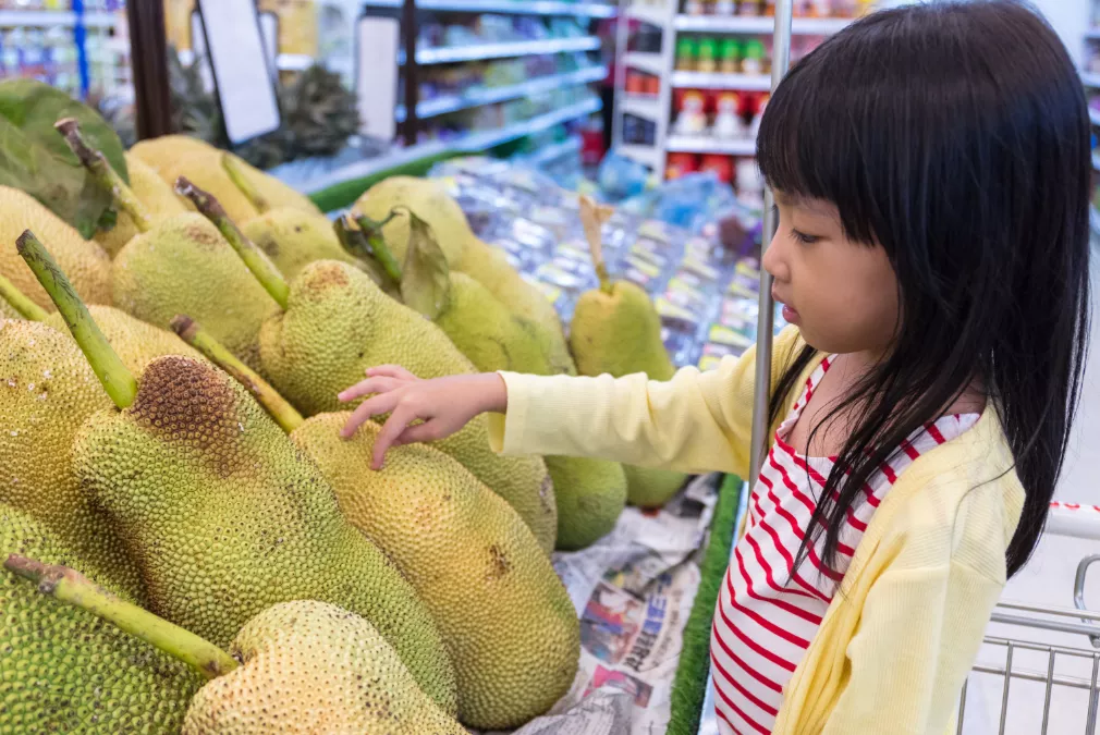 小柒育儿|wenno:3岁前带孩子这样逛超市,能省掉几万块的早教费!