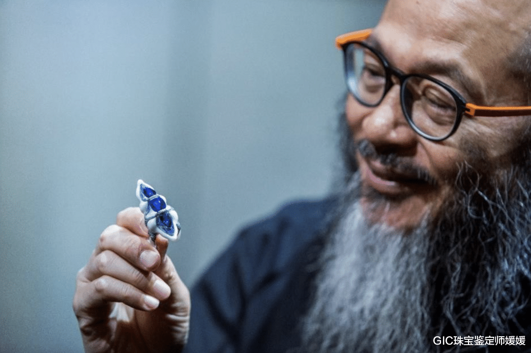 GIC珠宝鉴定师媛媛 寒门出身的他珠宝造诣高,雕刻设计都全能,被誉为世界华人第一人