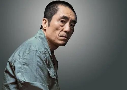 张艺谋|“谋夫人”陈婷：曾打败巩俐赢得爱情，为大31岁的张艺谋连生三胎