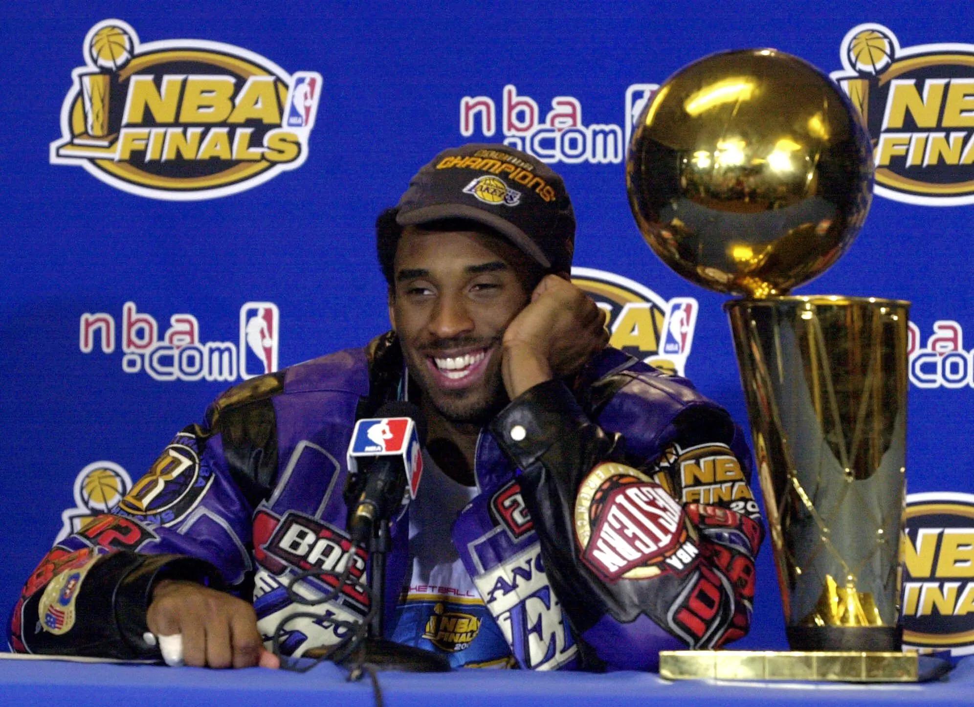 科比·布莱恩特|美媒列出了科比每个赛季的职业荣誉和奖项，告诉世人他为何伟大