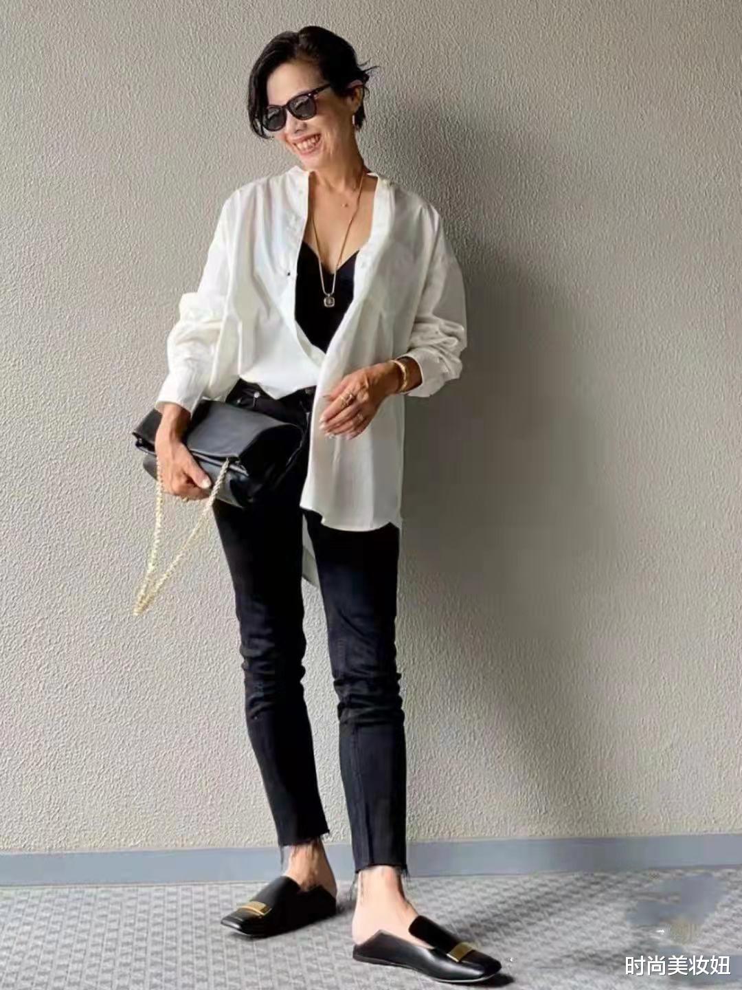 时尚美妆妞|上了年纪的女人，会打扮决定“气质”，60岁照样可以美得惊艳