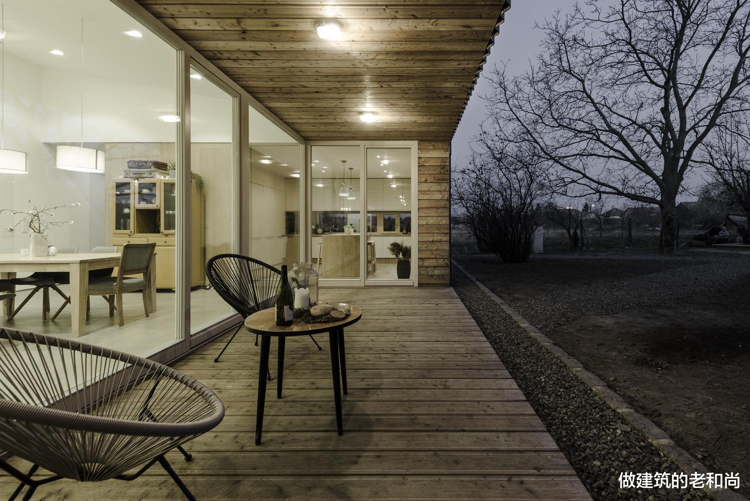 低成本又耐用的家庭住宅:单层体量内的空间利用高效