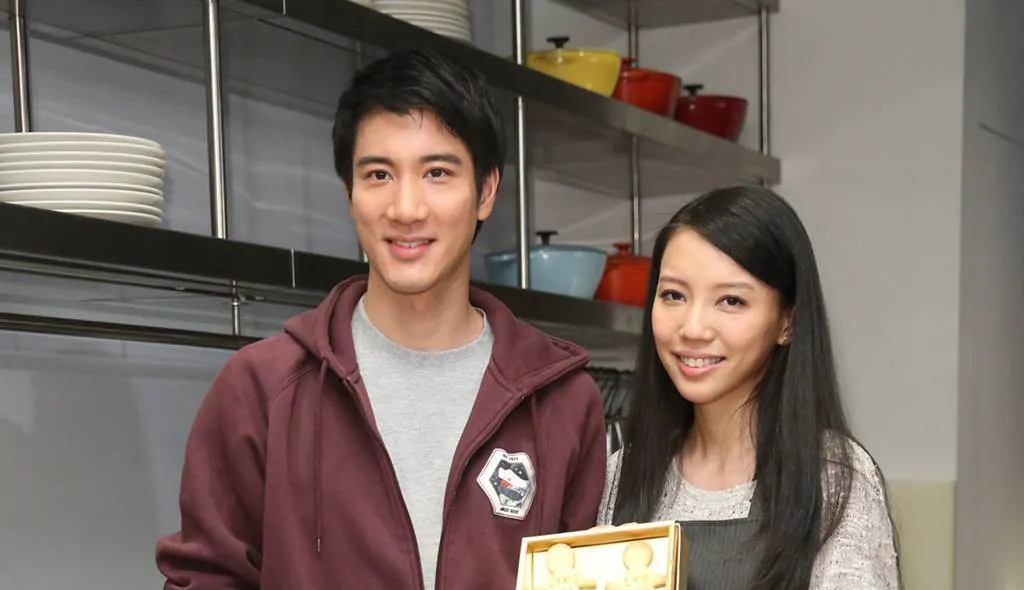 李靓蕾|6位天王嫂境遇大不相同，方媛带孩子坐经济舱，李靓蕾8年婚姻破碎！