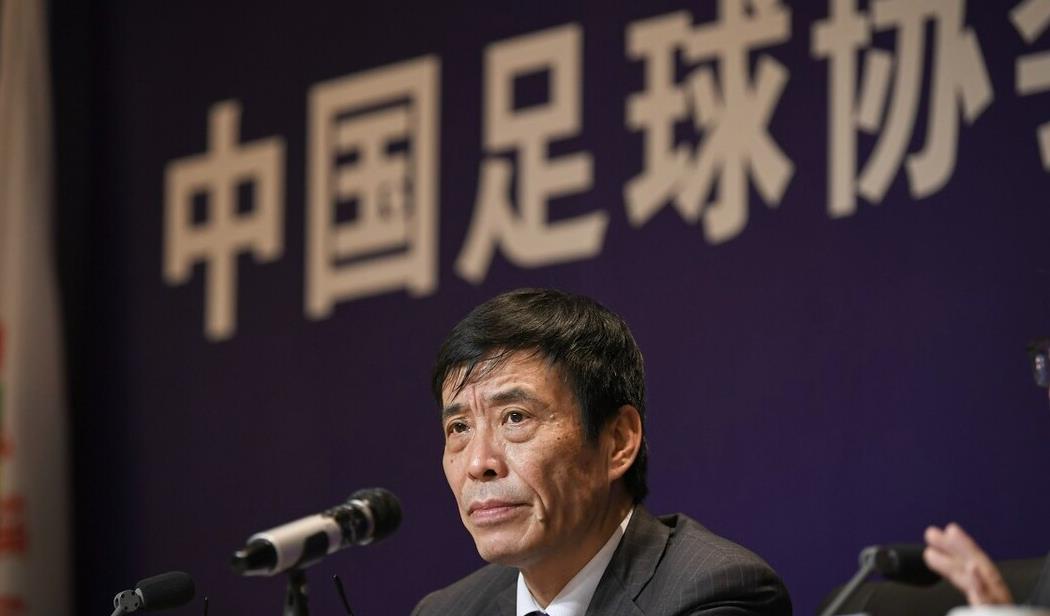 李铁|陈戌源正式宣布，里皮接替李铁悬念揭晓，国足敲定教练组升级计划