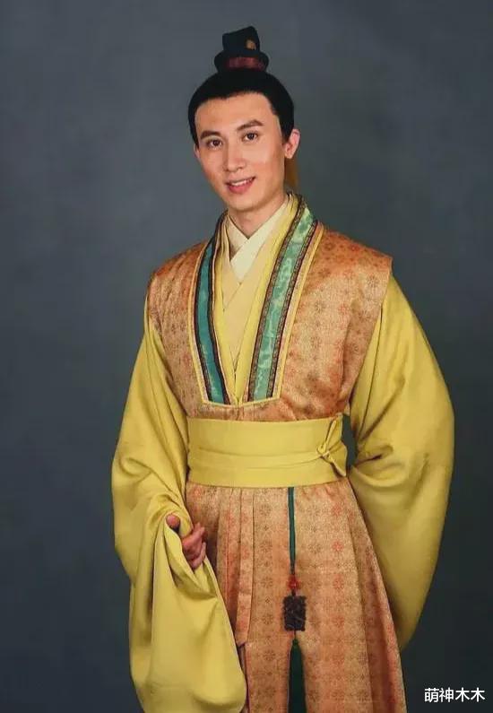 娱乐圈|人设不符,演技拉垮,7位娱乐圈“关系户”,有人17部戏都是主角