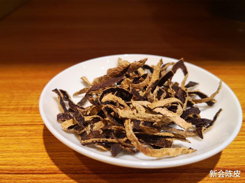 霜降|霜降養生，秋冬轉折溫差大，老年食療要暖身！