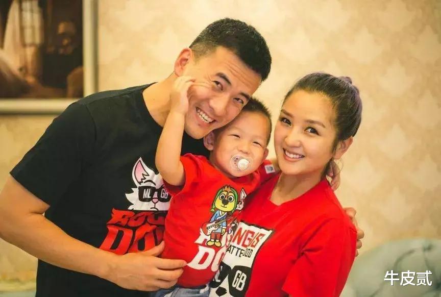 何洁|“超女”何洁，才35岁就颓废成了这个样子，她到底经历了什么