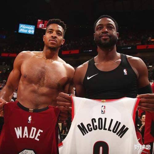 麦科勒姆|高中他才1米58,被人嘲笑!后来狂长33厘米, 砍50分,捞金2.17亿!