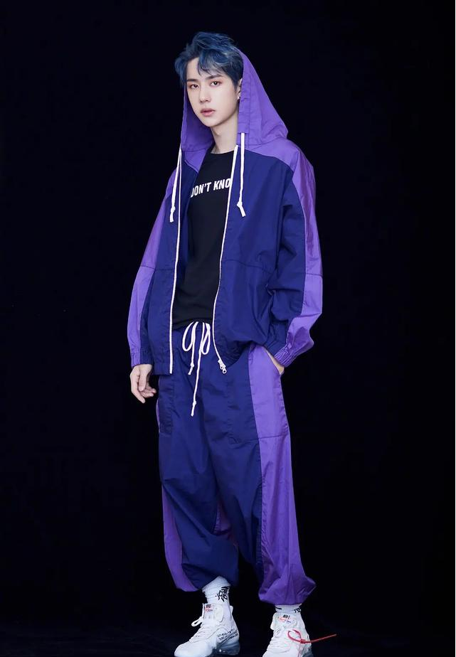 爱国|有人爱国发文解约，有人上赶乘机捡漏，想赚钱没有错但是不爱国的就算了吧