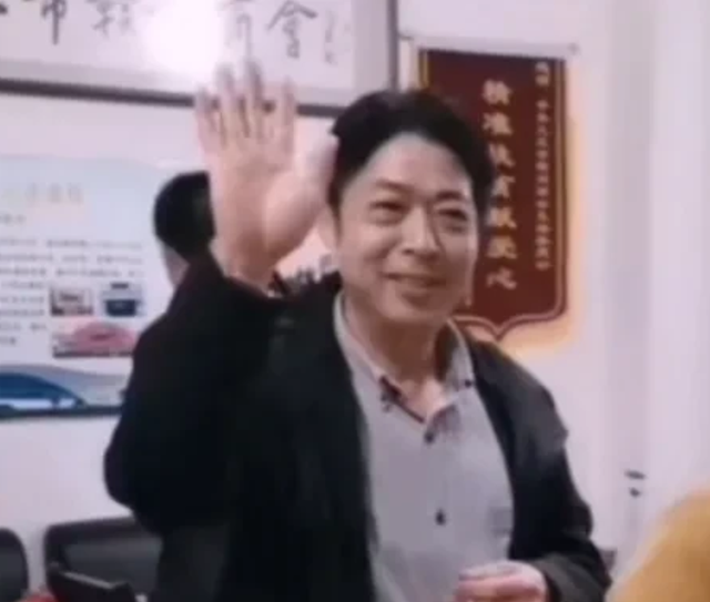 |郭威回九江认亲：并亲自下厨做菜，许妈现在很幸福、网友哭着笑了