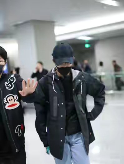 张若昀|法医秦明三主演，张若昀李现都火了，唯独她没火，可惜