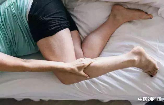 脾胃|如何知道自己的肝有没有出现问题?