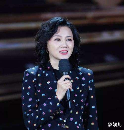 金玉婷|金玉婷：被称“央视亲闺女”，却因绯闻退圈，如今成“别样网红”