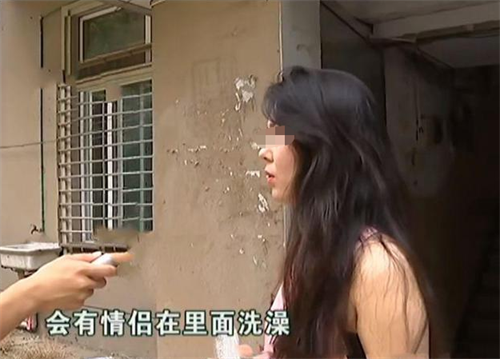 杭州女孩出租房四周皆情侣，深夜噪音大，中介：你也找一个就好啦