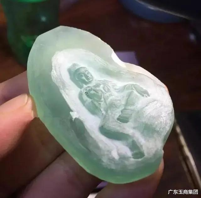 翡翠|玉赏 | 晴水翡翠，最美的遇见