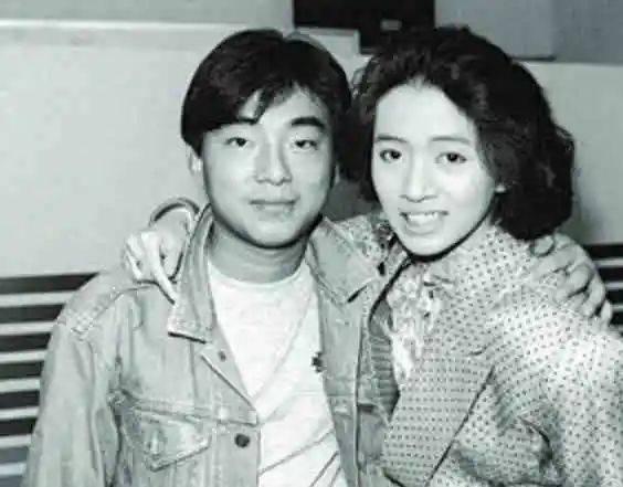 吕方|曾与张学友齐名的吕方，吃了郑裕玲16年软饭，被踹出豪宅没收宝马