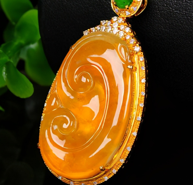 翡翠|没有专业的设备，看翡翠的真假，应该从哪里入手？