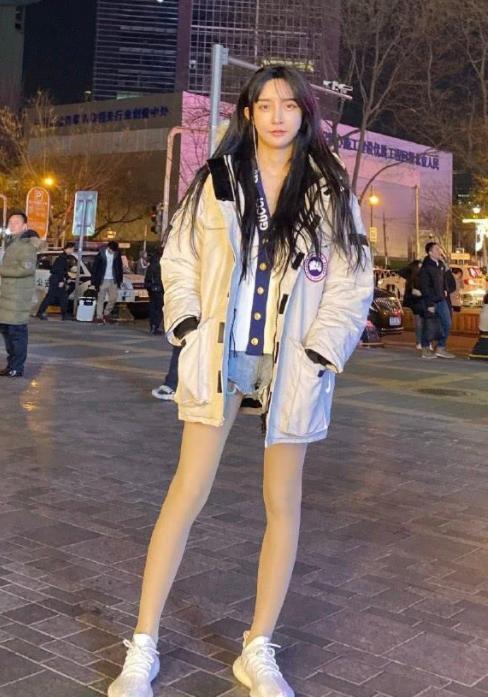 艾比|网红艾比自曝决定变性,透露已开始绝食,直言整容太多把脸整坏了