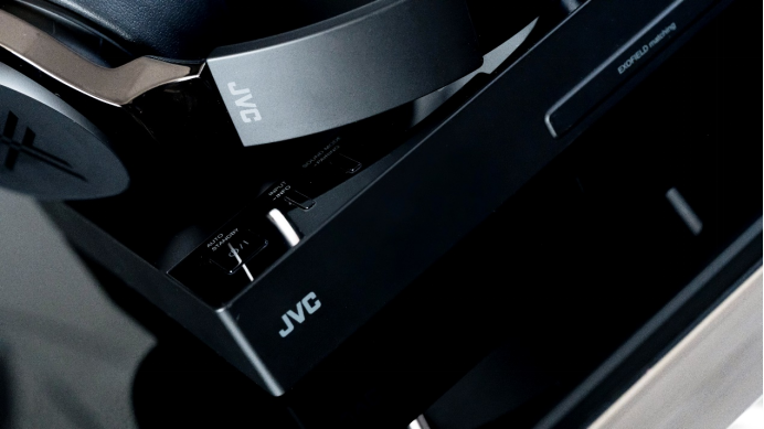 操作系统|在家中坐拥私人影院？JVC EXOFIELD XP-EXT1全景声耳机系统体验