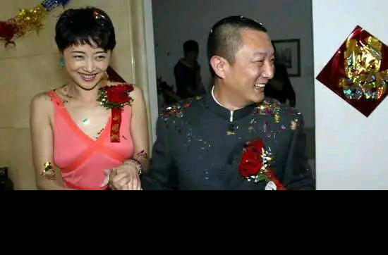 刘琳|刘琳：求婚不成含泪斩情丝，39岁生下孩子与丈夫喜极而泣