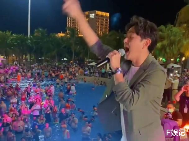 明星|夫妻俩合体笑容多！TVB花旦黄翠如走出阴霾陪老公萧正楠到内地捞金