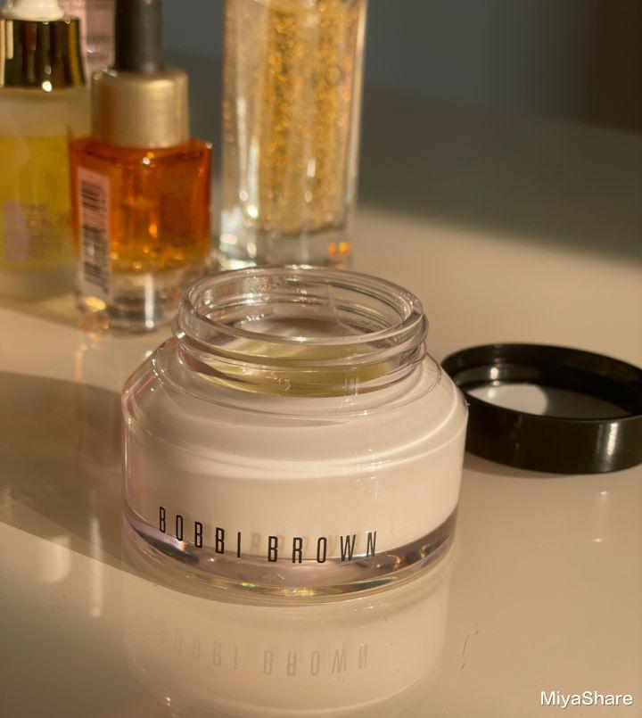 MiyaShare|秋冬底妆干燥、卡粉真尴尬！6款妆前打底推荐，干皮油皮都能用