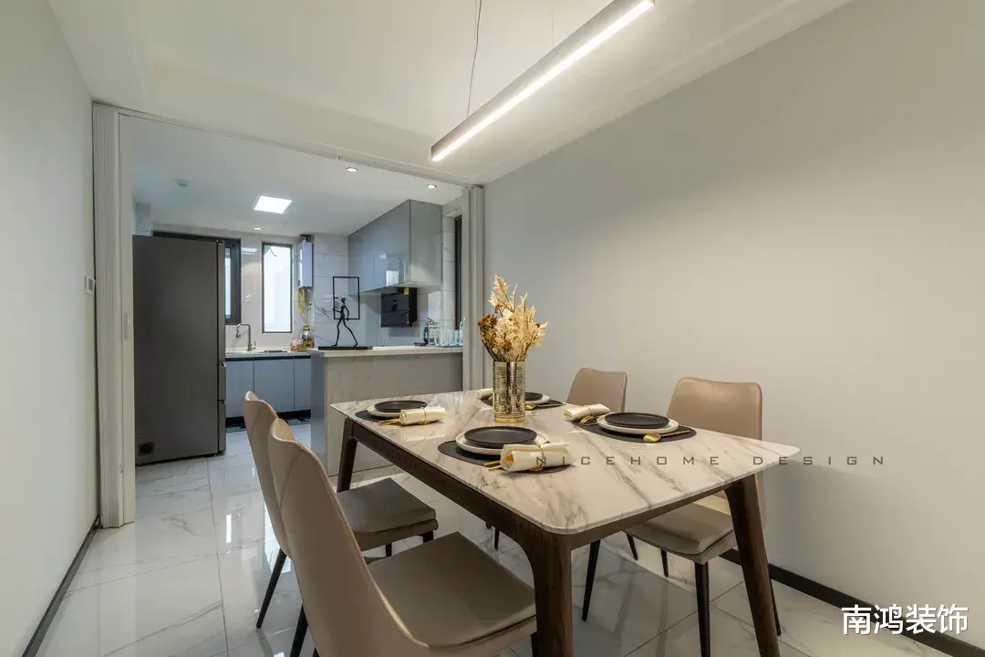 139㎡五居室设计，黑白灰的简净之家，真好看~