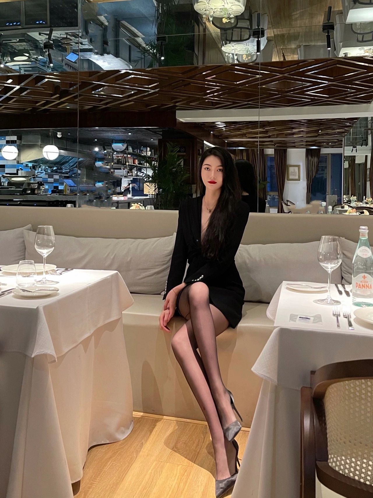 三流老板在朋友圈,二流老板在酒桌,一流老板神龙见首不见尾