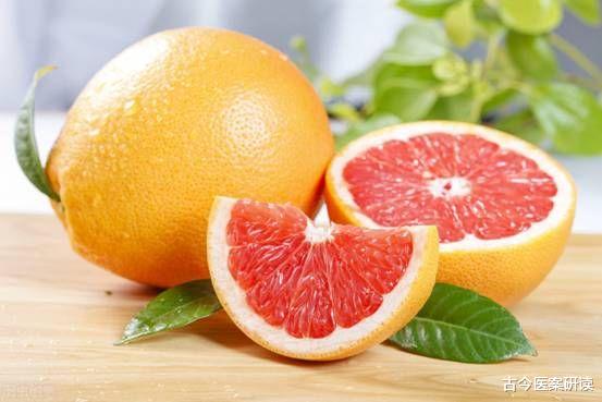 水果|骨头一年比一年松？别愁！3种水果堪称天然“增骨王”，可以给骨头加固